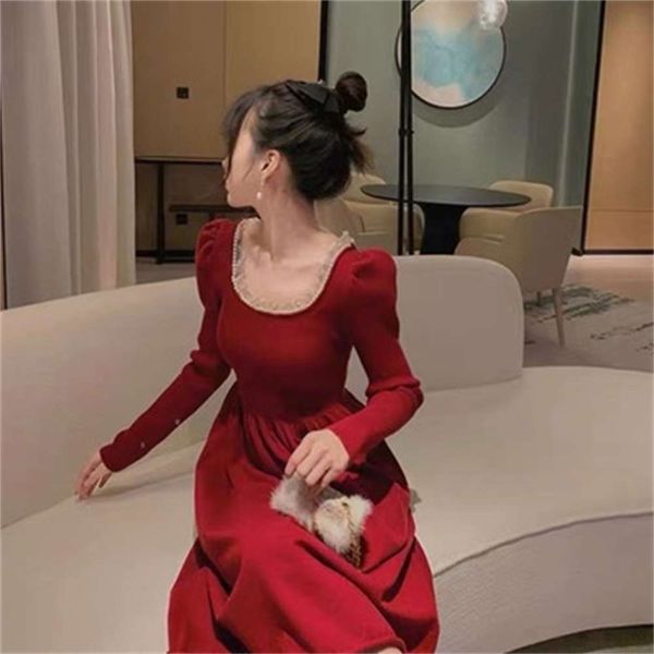 very fairy knitted for women in autumn winter with slim fit long bottomed over knee, White;black
very fairy knitted for women in autumn winter with slim fit long bottomed over knee, White;black