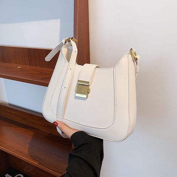 women's new soft leather texture single shoulder large capacity hand trend fashion solid color small square bag
women's new soft leather texture single shoulder large capacity hand trend fashion solid color small square bag