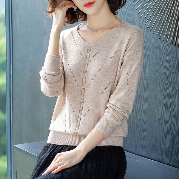 women's sweaters spring autumn style women knitted pullover t-shirts lady casual long lace sleeve v-neck patchwork loose shorts zz0856, White;black
women's sweaters spring autumn style women knitted pullover t-shirts lady casual long lace sleeve v-neck patchwork loose shorts zz0856, White;black
