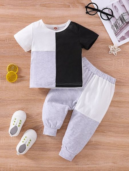 baby colorblock tee sweatpants she, White
baby colorblock tee sweatpants she, White