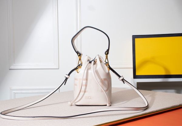 small letter bucket bag drawstring mouth single shoulder messenger hand simple texture women's bag
small letter bucket bag drawstring mouth single shoulder messenger hand simple texture women's bag