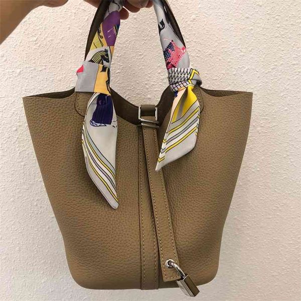 outlet herme genuine leather vegetable basket with leather women's casual bucket soft bag bag luxu wan
outlet herme genuine leather vegetable basket with leather women's casual bucket soft bag bag luxu wan