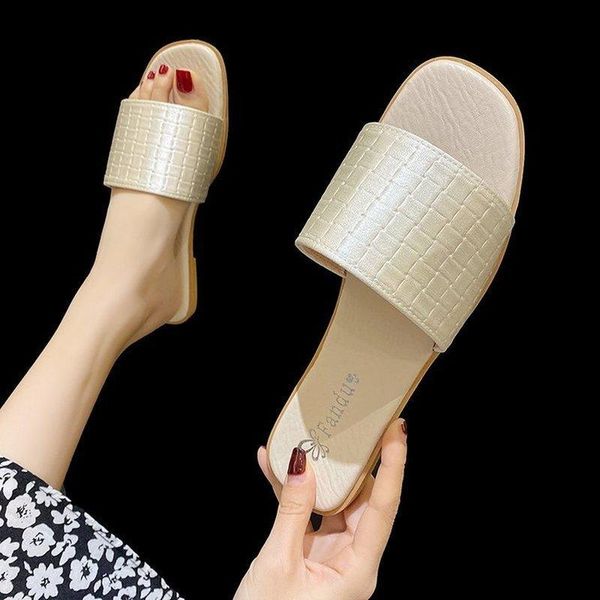 slippers summer women's casual simple 2021 fashion all-match open-toed home outdoor flat-bottom, Black
slippers summer women's casual simple 2021 fashion all-match open-toed home outdoor flat-bottom, Black