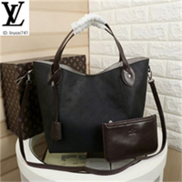 brand designer luxury 60j7 m54354 perforated bucket bag black women handbags iconic bags handles shoulder bags totes cross body bag clut, Red;black
brand designer luxury 60j7 m54354 perforated bucket bag black women handbags iconic bags handles shoulder bags totes cross body bag clut, Red;black