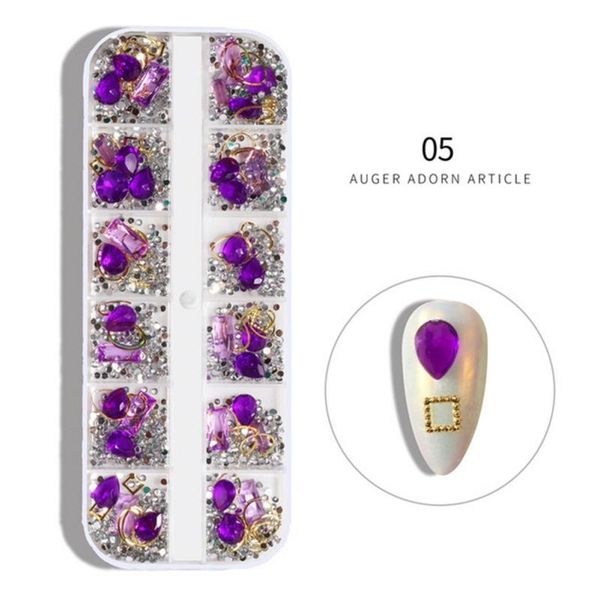 nail art decorations 12 lattice rivet pearl rhinestone glass mixed paste strip box accessories, Silver;gold
nail art decorations 12 lattice rivet pearl rhinestone glass mixed paste strip box accessories, Silver;gold