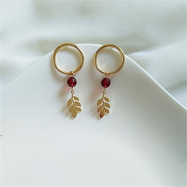stud korean trend leaves tassel pendant earrings exquisite red crystal drop shaped charming women's wedding jewelry, Golden;silver
stud korean trend leaves tassel pendant earrings exquisite red crystal drop shaped charming women's wedding jewelry, Golden;silver