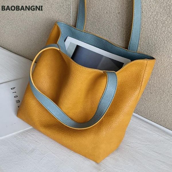 fashion ladies handbag large capacity shoulder bag versatile double-sided tote underarm cross body
fashion ladies handbag large capacity shoulder bag versatile double-sided tote underarm cross body