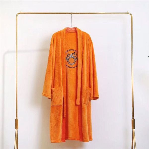 4 colors luxurious bath robe designer jacquard men women bathrobe night robes gown home wear
4 colors luxurious bath robe designer jacquard men women bathrobe night robes gown home wear