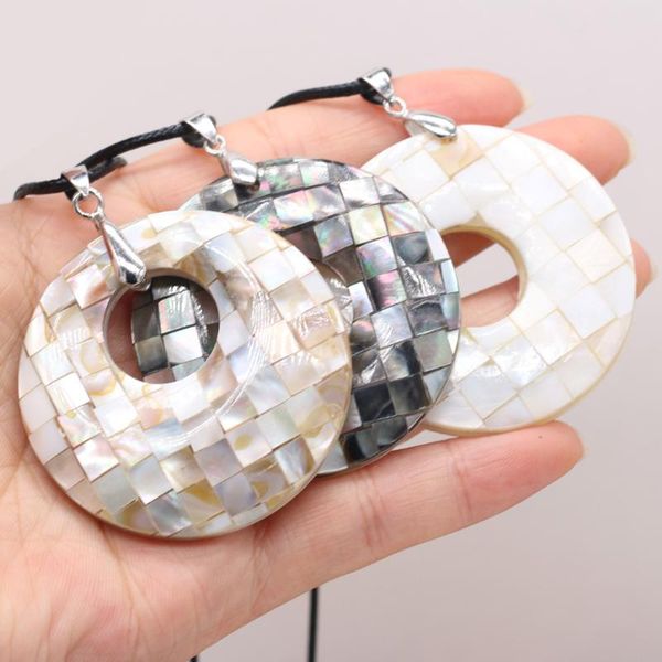 natural shell necklace round splicing mother of pearl shells alloy pendant charms necklaces for women exquisite jewelry gift, Silver
natural shell necklace round splicing mother of pearl shells alloy pendant charms necklaces for women exquisite jewelry gift, Silver