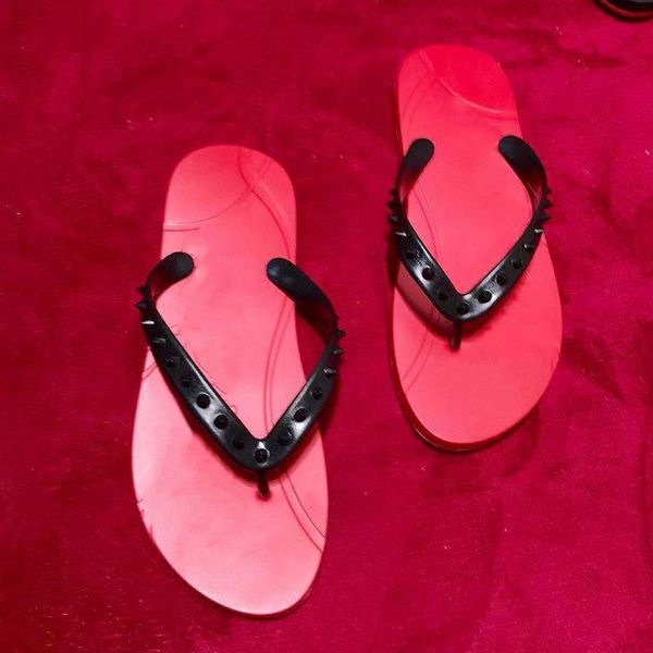 flip flop slippers black white fashion sneakers summer beach slide shoes men women sandals flip flops chaussures trainers with box 1978 002
flip flop slippers black white fashion sneakers summer beach slide shoes men women sandals flip flops chaussures trainers with box 1978 002