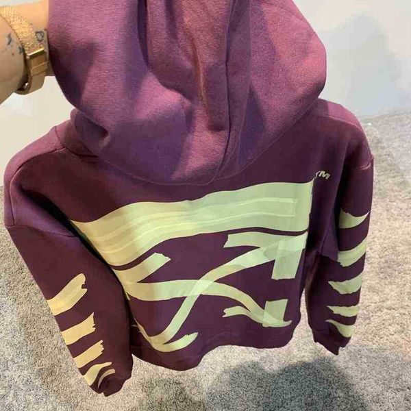 20 new autumn off AQ white bronzing strip arrow hooded thickened sweater for men and women
20 new autumn off AQ white bronzing strip arrow hooded thickened sweater for men and women