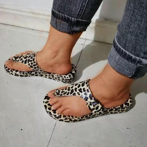 slippers shoes for women casual leopard print flip flops snake beach sandals 2021 thick-soled open toe, Black
slippers shoes for women casual leopard print flip flops snake beach sandals 2021 thick-soled open toe, Black