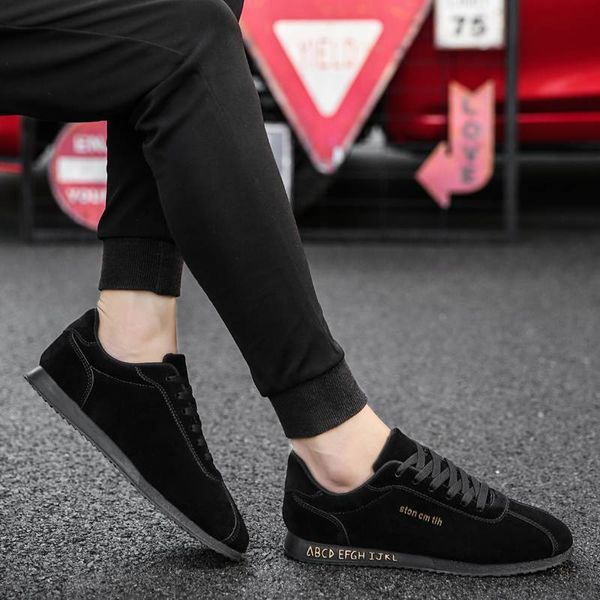 2021 arrival men breathable running shoes sports men's black grey brown casual sneakers trainers outdoor jogging walking
2021 arrival men breathable running shoes sports men's black grey brown casual sneakers trainers outdoor jogging walking