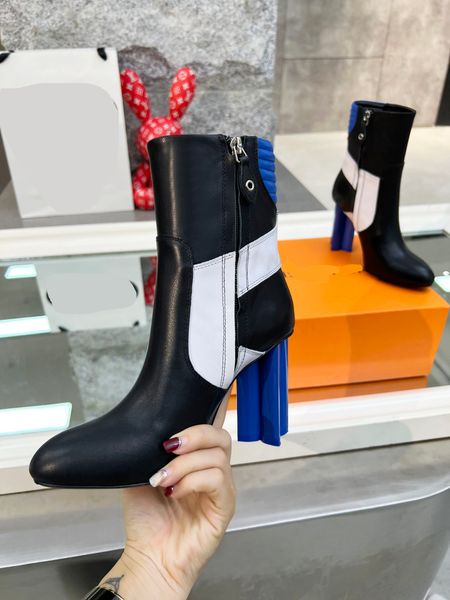 silhouette ankle boot luxury quality designer women boots stitching side zipper high heel comfortable fashion color matching boots, Black
silhouette ankle boot luxury quality designer women boots stitching side zipper high heel comfortable fashion color matching boots, Black