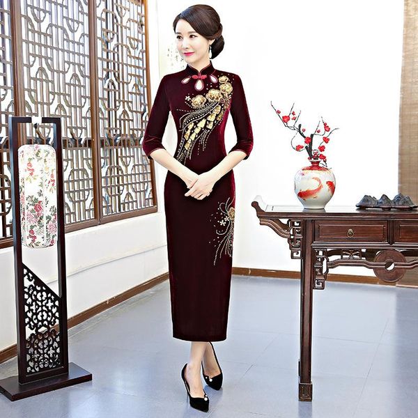 chinesetraditional dress qipao for women cheongsam modern handmade beaded long retro mother of the bride's ethnic clothing, Red
chinesetraditional dress qipao for women cheongsam modern handmade beaded long retro mother of the bride's ethnic clothing, Red