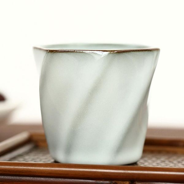cups & saucers jianzhan porcelain water cup creative tea iron tire ceramic small bowl arrival
cups & saucers jianzhan porcelain water cup creative tea iron tire ceramic small bowl arrival