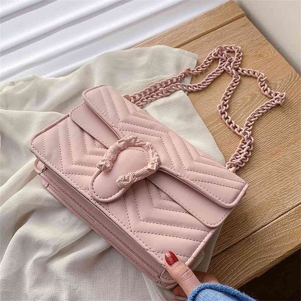 storage baagnet red new candy color versatile trend simple lock small square solid chain single shoulder cross dionysian baggg bag
storage baagnet red new candy color versatile trend simple lock small square solid chain single shoulder cross dionysian baggg bag