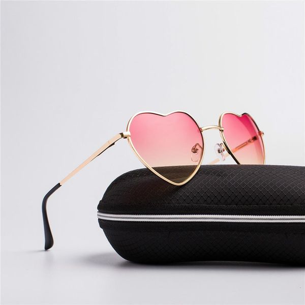 vintage heart sunglasses women brand designer candy color fashion gradient sun glasses outdoor goggles party oculos de sol, White;black
vintage heart sunglasses women brand designer candy color fashion gradient sun glasses outdoor goggles party oculos de sol, White;black