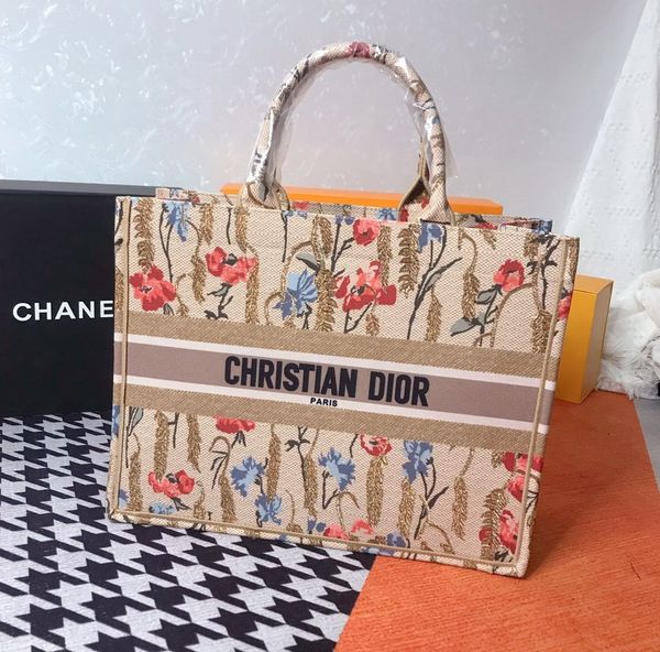Woman Fashion Luxury Shoulder Bags Handbag Purses Classic Leather Handbags Chain Cross body Bag Tote Top Wallet With Logo -L2741, A-l2741
Woman Fashion Luxury Shoulder Bags Handbag Purses Classic Leather Handbags Chain Cross body Bag Tote Top Wallet With Logo -L2741, A-l2741