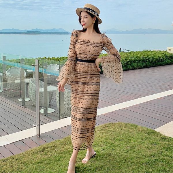 llzacoosh designer women party dress spring runway mesh dot flare slevees square collar dress vintage runway slim dress 210514, Black;gray
llzacoosh designer women party dress spring runway mesh dot flare slevees square collar dress vintage runway slim dress 210514, Black;gray