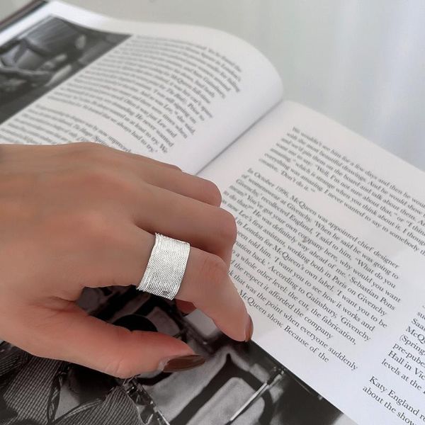 cluster rings 925 sterling silver fashion multilayer irregular color punk for women mid finger knuckle adjustable jewelry, Golden;silver
cluster rings 925 sterling silver fashion multilayer irregular color punk for women mid finger knuckle adjustable jewelry, Golden;silver