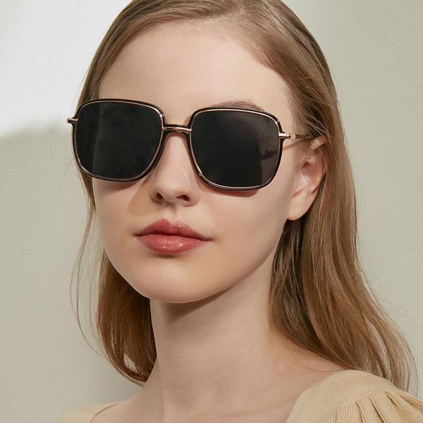 sunglasses leixi big frame for women 2021 fashion square sun glass brand designer elegant box packing lx085, White;black
sunglasses leixi big frame for women 2021 fashion square sun glass brand designer elegant box packing lx085, White;black