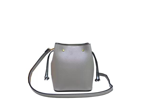 2022 dust bag designer bags handbag purses woman fashion clutch purse chain womens designing crossbody shoulder bag #68709, Black;red
2022 dust bag designer bags handbag purses woman fashion clutch purse chain womens designing crossbody shoulder bag #68709, Black;red