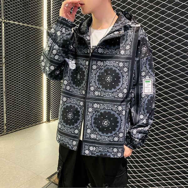2021 korean coat men's fashion brand ins loose and versatile camouflage et hip hop cashew flower top, Black;brown
2021 korean coat men's fashion brand ins loose and versatile camouflage et hip hop cashew flower top, Black;brown