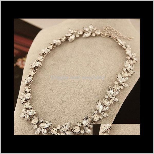 chokers & pendants drop delivery 2021 retro full austria crystal rhinestone choker necklaces women short chain flower pendant party necklace, Golden;silver
chokers & pendants drop delivery 2021 retro full austria crystal rhinestone choker necklaces women short chain flower pendant party necklace, Golden;silver