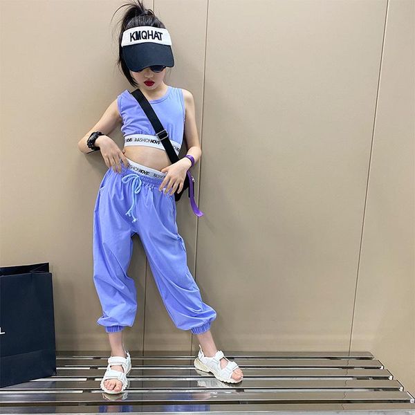 girls' suit 2021 summer cool girl vest casual pants hip-hop performance two-piece clothing sets, White
girls' suit 2021 summer cool girl vest casual pants hip-hop performance two-piece clothing sets, White