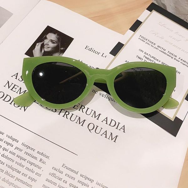 sunglasses fashion small round cat eye for women vintage green black gradient sun glasses female uv400 chic shades men, White;black
sunglasses fashion small round cat eye for women vintage green black gradient sun glasses female uv400 chic shades men, White;black