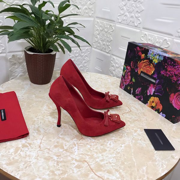 2021 good quality fashion women luxurys designers shoes designer sandals womens luxury high heels sandal dress shoess with box size 35-41 -h, Black
2021 good quality fashion women luxurys designers shoes designer sandals womens luxury high heels sandal dress shoess with box size 35-41 -h, Black
