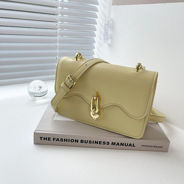 evening bags elegant female square tote bag 2021 fashion pu leather women's designer handbag travel shoulder messenger
evening bags elegant female square tote bag 2021 fashion pu leather women's designer handbag travel shoulder messenger