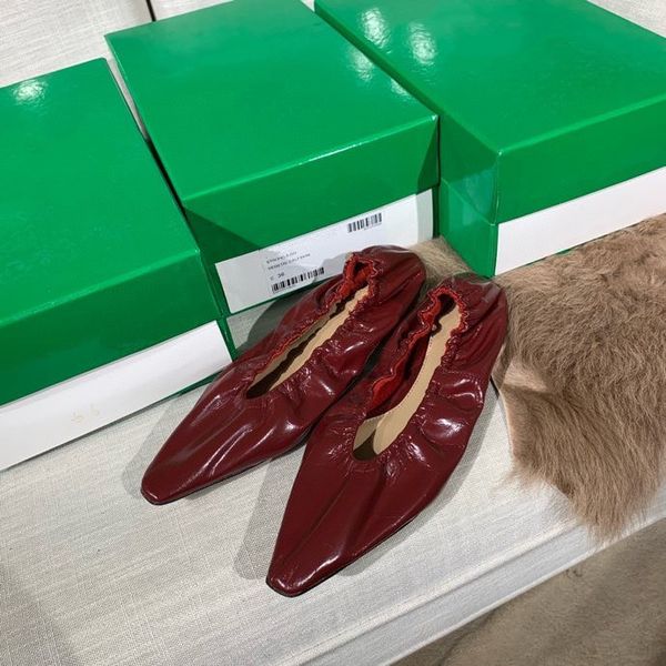 fahsion women sandals ladies flip flops loafers black white red blue pink brown green slides shoes 34-40
fahsion women sandals ladies flip flops loafers black white red blue pink brown green slides shoes 34-40