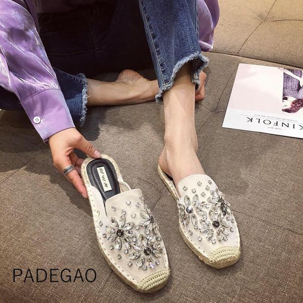 slippers 2021 fashion elegant crystal women korean style beading silk patchwork, Black
slippers 2021 fashion elegant crystal women korean style beading silk patchwork, Black