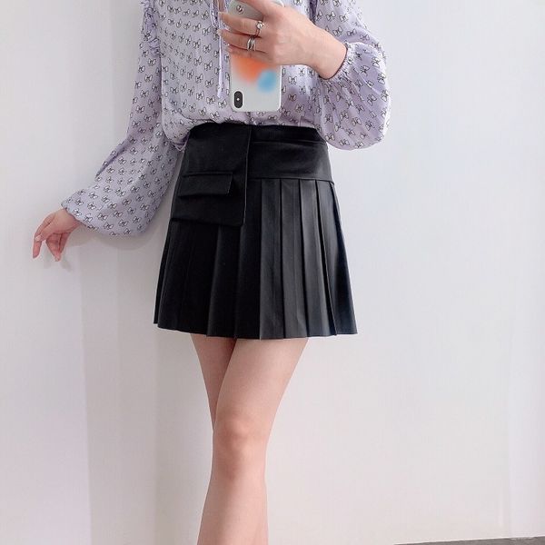skirts mc autumn black cool pu leather high waist a-shaped pleated irregular three-dimensional pocket cover short skirt
skirts mc autumn black cool pu leather high waist a-shaped pleated irregular three-dimensional pocket cover short skirt