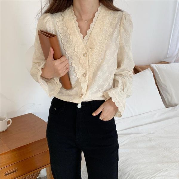 women's blouses & shirts hzirip apricot elegance patchwork lace casual 2021 ol v-neck flare sleeves vintage gentle streetwear basewear, White
women's blouses & shirts hzirip apricot elegance patchwork lace casual 2021 ol v-neck flare sleeves vintage gentle streetwear basewear, White