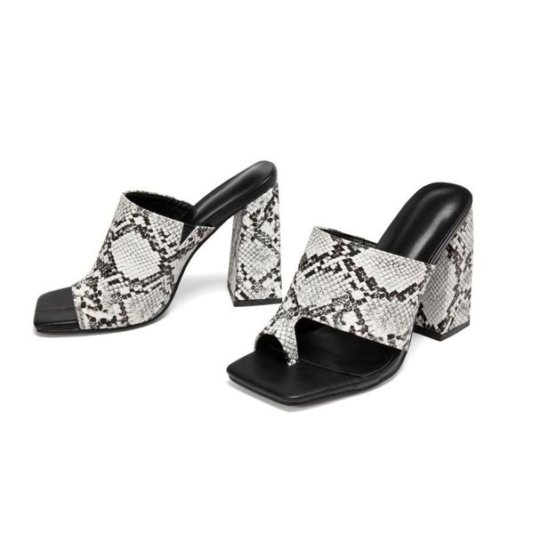 wholesale women wear high-heeled sandals peep toe flip flops block high heel ladies slippers shoes 11cm serpentine, Black
wholesale women wear high-heeled sandals peep toe flip flops block high heel ladies slippers shoes 11cm serpentine, Black