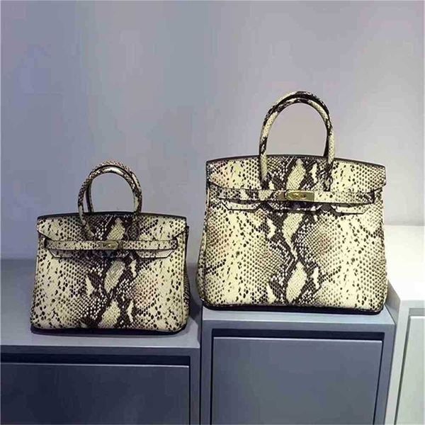 women luxurys designers bags 2021 shop purchase style girl bai with fashionable boa constrictor c designer handbag handbags totes crossbody
women luxurys designers bags 2021 shop purchase style girl bai with fashionable boa constrictor c designer handbag handbags totes crossbody