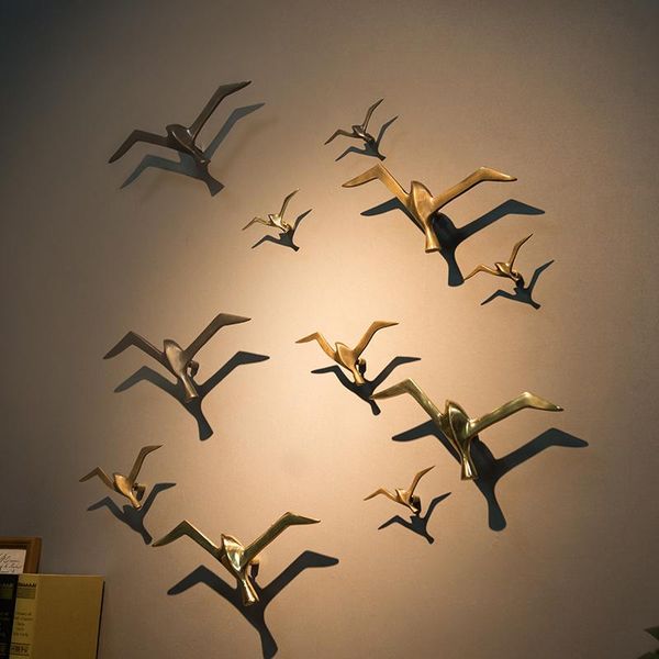decorative objects & figurines american luxury pure copper creative bird seagull pigeon hanging wall decoration retro industrial ornament li
decorative objects & figurines american luxury pure copper creative bird seagull pigeon hanging wall decoration retro industrial ornament li