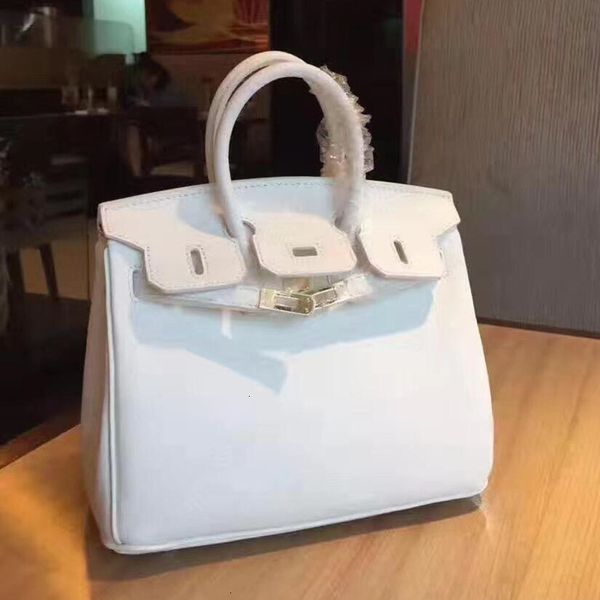 25cm 30cm 35cm brand women totes white color with better lock genuine leather shoulder bags lady handbag free
25cm 30cm 35cm brand women totes white color with better lock genuine leather shoulder bags lady handbag free