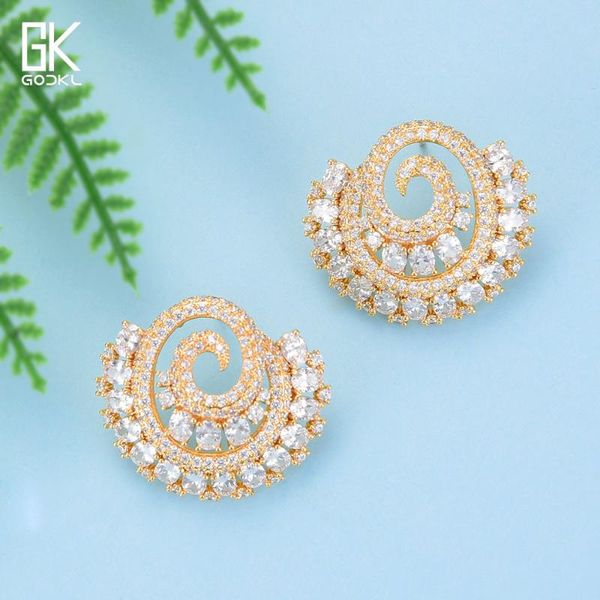 stud godki trendy korean snails elegant earrings for women wedding cubic zircon crystal fashion bridal silver 2021, Golden;silver
stud godki trendy korean snails elegant earrings for women wedding cubic zircon crystal fashion bridal silver 2021, Golden;silver