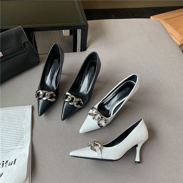dress shoes fashion women pumps pointed toe metal chain design slip on high heels office black white party mules work sandals ah0f
dress shoes fashion women pumps pointed toe metal chain design slip on high heels office black white party mules work sandals ah0f