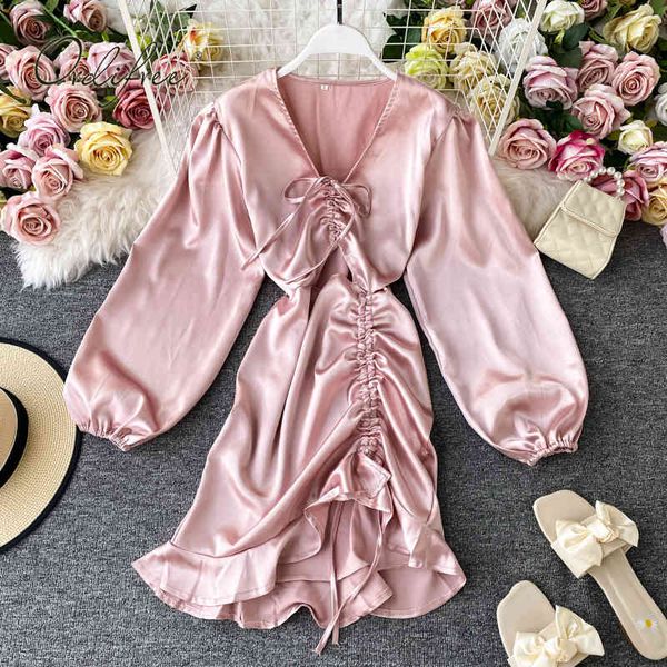 autumn summer women satin party long sleeve black white pink silk mini dress 210415, Black;gray
autumn summer women satin party long sleeve black white pink silk mini dress 210415, Black;gray