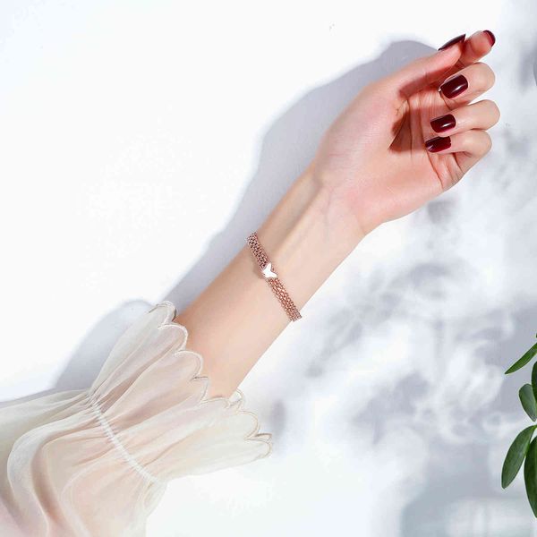 accessories simple multi-layer design stainless steel butterfly hand jewelry fashion temperament titanium women's bracelet, Golden;silver
accessories simple multi-layer design stainless steel butterfly hand jewelry fashion temperament titanium women's bracelet, Golden;silver