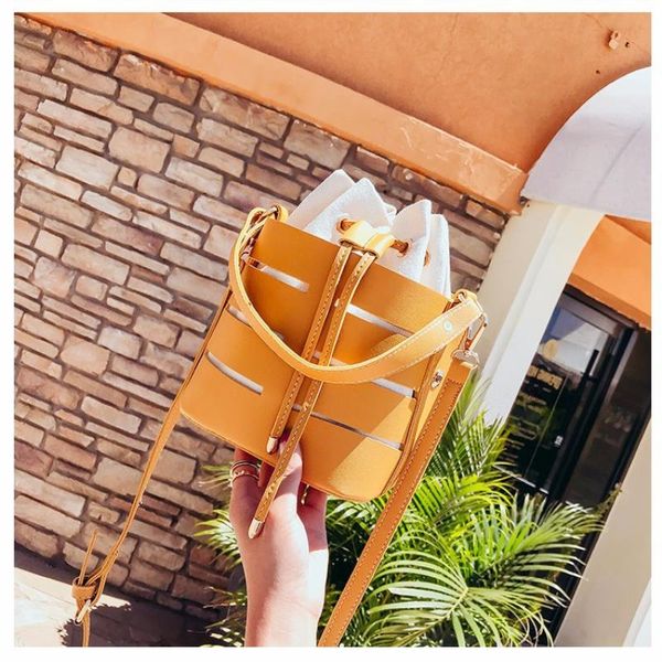 line new messenger version 2020 fashion hollow korean handbags women of the trend bags shoulder bag hmdtp
line new messenger version 2020 fashion hollow korean handbags women of the trend bags shoulder bag hmdtp