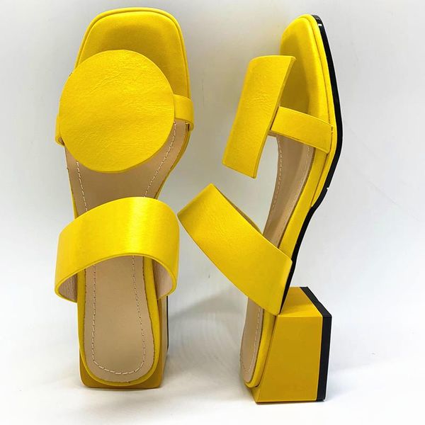 slippers 2021 women's fashion 4.2cm summer sandals yellow black beige pink blue size 34-43
slippers 2021 women's fashion 4.2cm summer sandals yellow black beige pink blue size 34-43