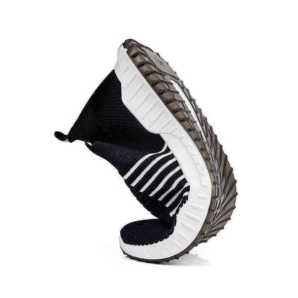 korean version of trendy men's flying mh sho, sports and leisure, one foot pedaling lazy fashionable flat heel round head low
korean version of trendy men's flying mh sho, sports and leisure, one foot pedaling lazy fashionable flat heel round head low