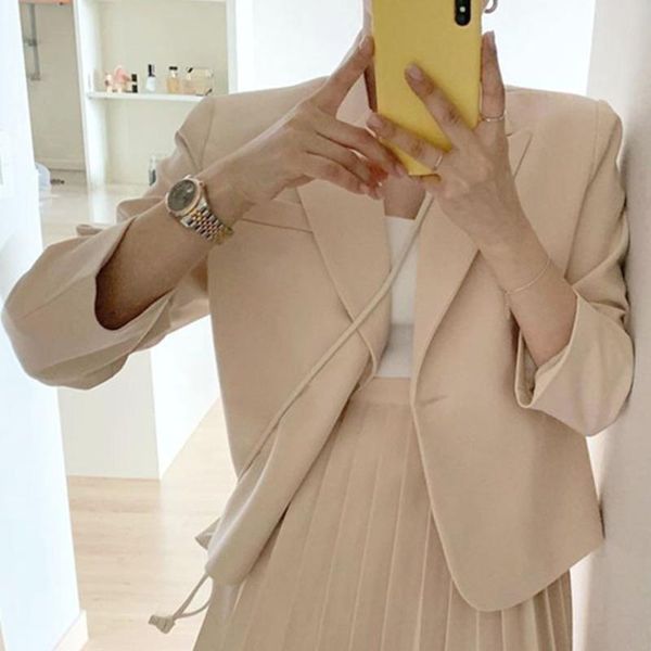 women's suits & blazers solid women fashion blazer single button coat vintage long sleeve female outerwear chic fitting casual spring a, White;black
women's suits & blazers solid women fashion blazer single button coat vintage long sleeve female outerwear chic fitting casual spring a, White;black