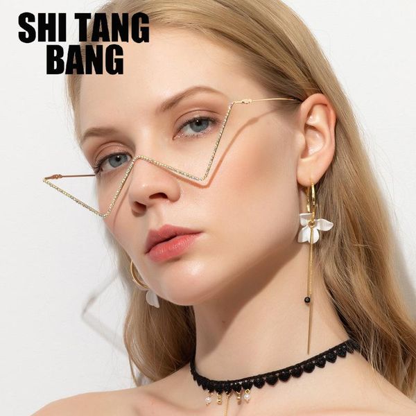 fashion sunglasses frames women personality non-piece metal diamond glasses female tide ins wind half-frame street shooting v-shaped decorat, Black
fashion sunglasses frames women personality non-piece metal diamond glasses female tide ins wind half-frame street shooting v-shaped decorat, Black